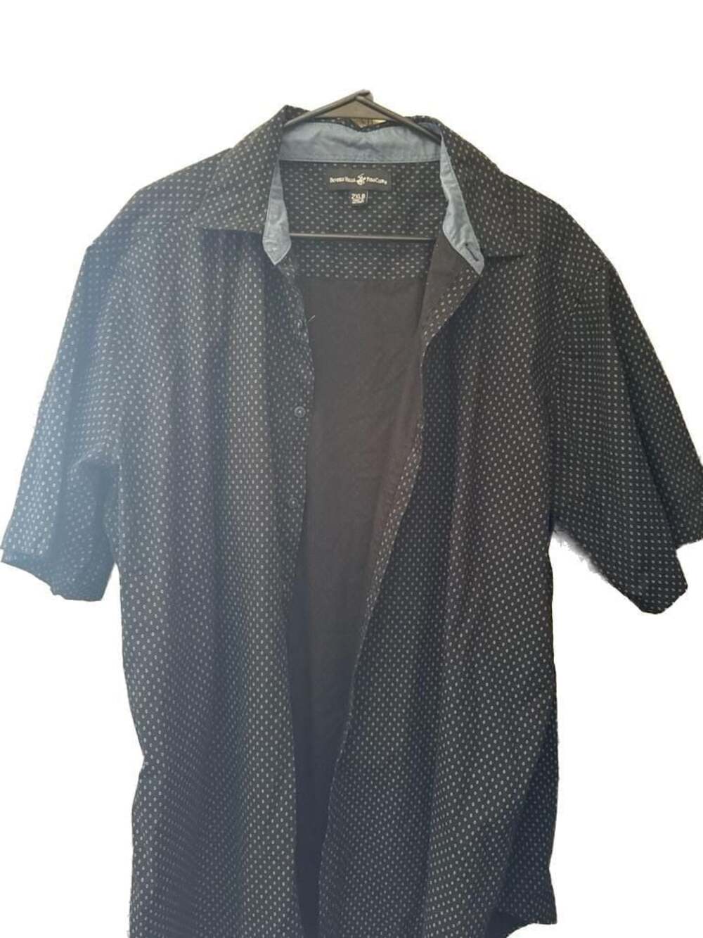 New Beverly Hills Polo Club Mens Black Button